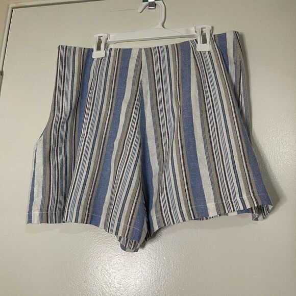 AQUA stripe blue cotton high waist tie front shorts size Medium - Picture 3 of 5